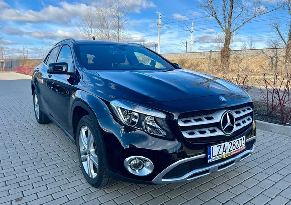 Mercedes-Benz GLA cena 110000 przebieg: 29900, rok produkcji 2019 z Warszawa małe 301